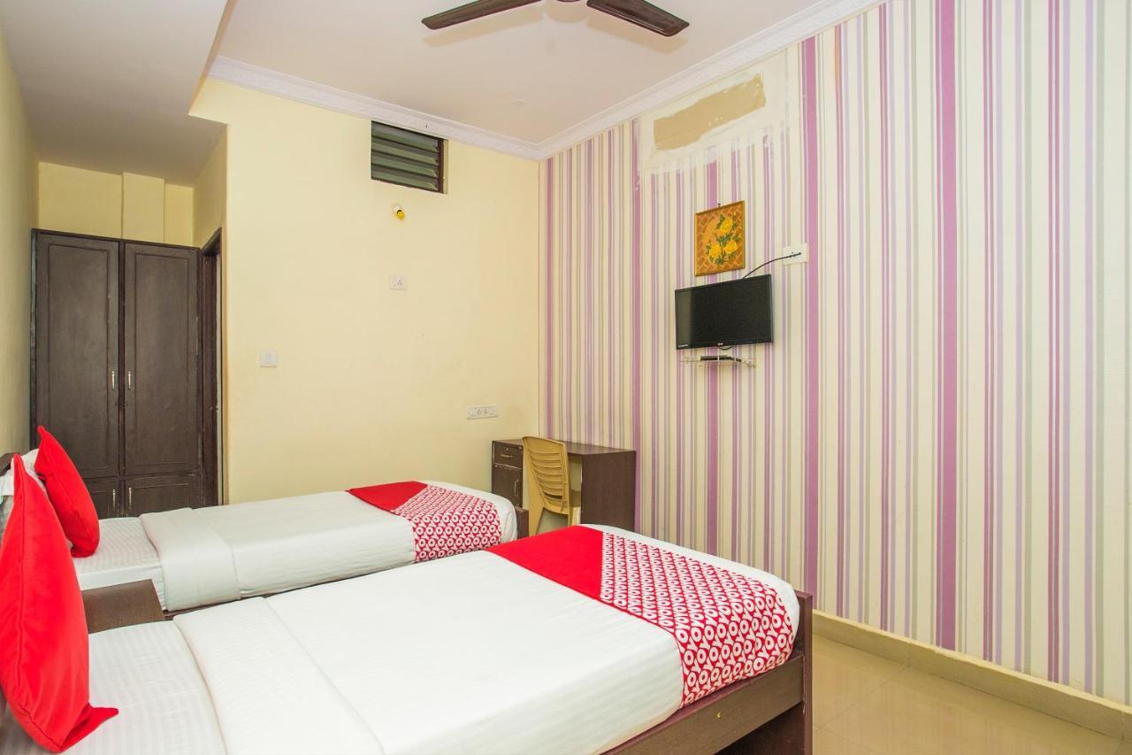 העיר בנגלור Hotel Venkat Presidency מראה חיצוני תמונה